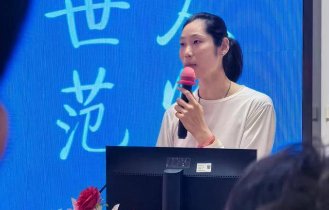 手腕疼痛与不懈努力球王会朱婷谈伤病：